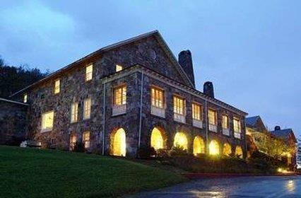 Mountain Lake Lodge Pembroke Eksteriør bilde